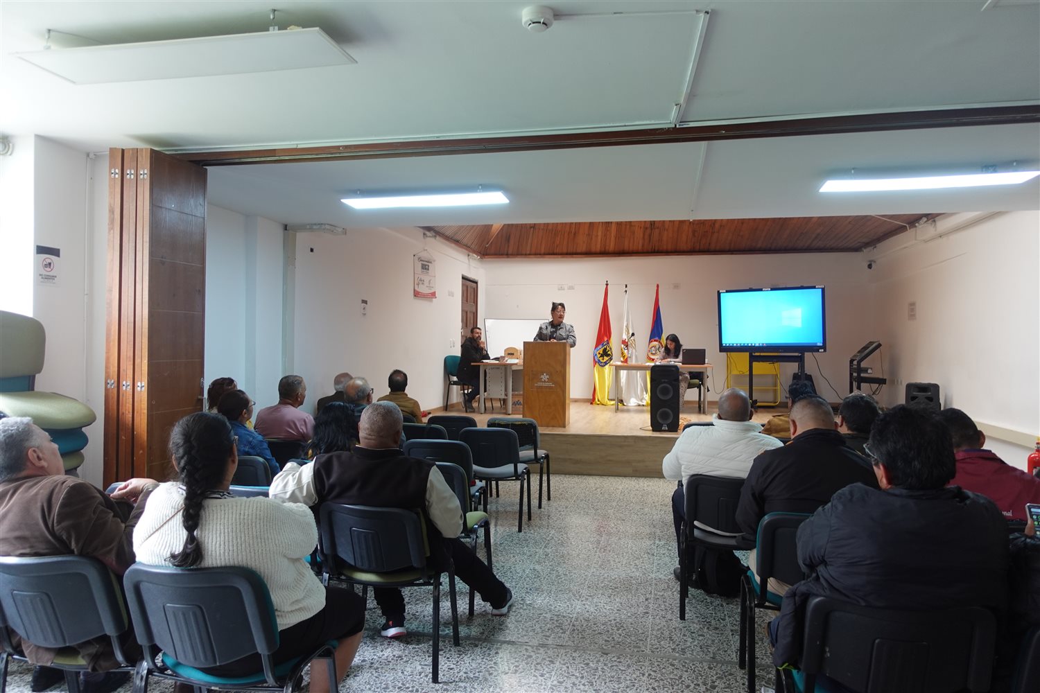 Auditorio en la reunión de Bogotá